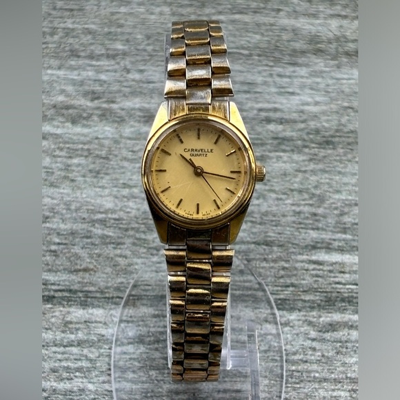 VTG Caravelle Bulova Quartz 48J2O Swiss 1 Jewel Gold Ladies Wrist Watch C 865018 - Picture 3 of 16